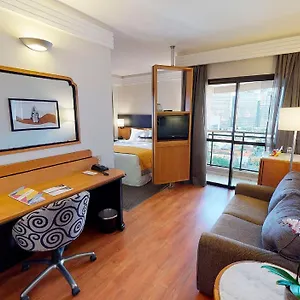 Hotel Estanplaza International